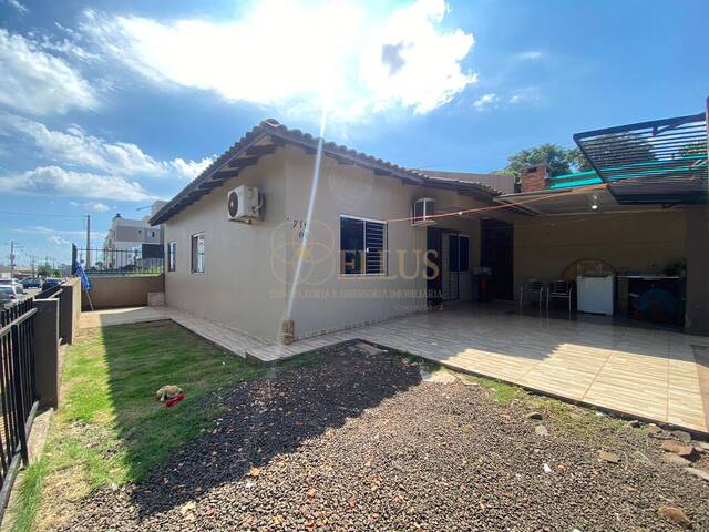 #1446 - Casa geminada para Venda em Chapecó - SC - 2