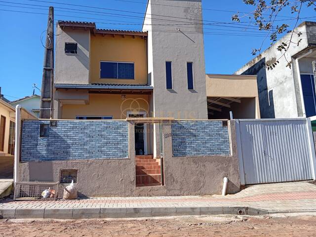 #1472 - Casa para Venda em Chapecó - SC - 2