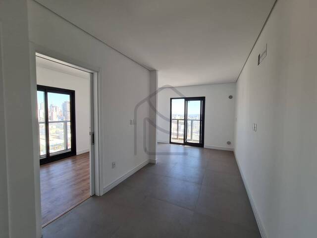 Apartamento para Venda em Chapecó - 3