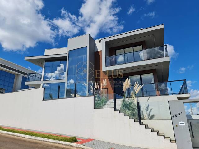 #1612 - Casa para Venda em Chapecó - SC - 2