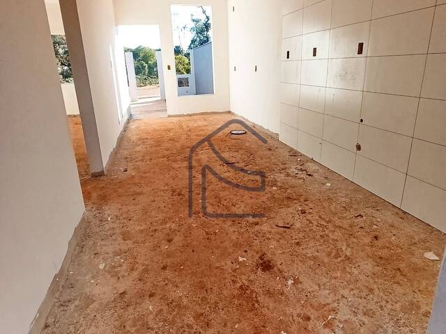 #1743 - Casa geminada para Venda em Chapecó - SC