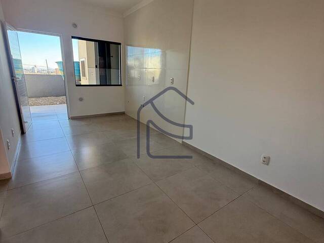 #1784 - Casa geminada para Venda em Chapecó - SC