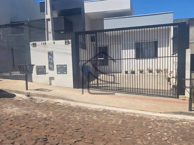 #1953 - Casa geminada para Venda em Chapecó - SC