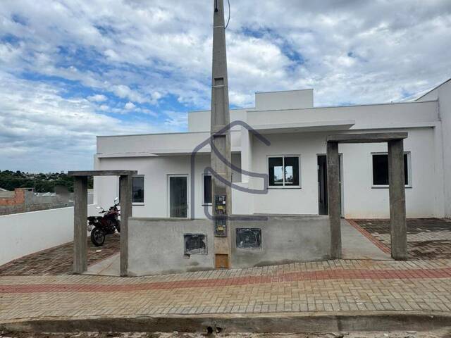 #2104 - Casa geminada para Venda em Chapecó - SC