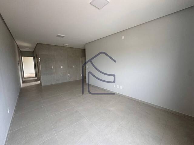 #2125 - Casa geminada para Venda em Chapecó - SC