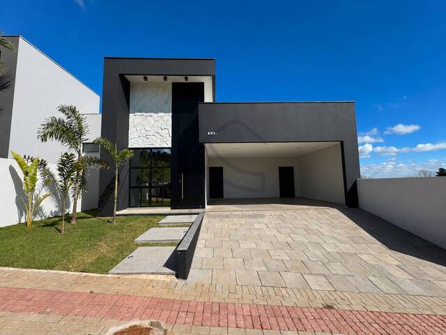 #1633 - Casa para Venda em Chapecó - SC