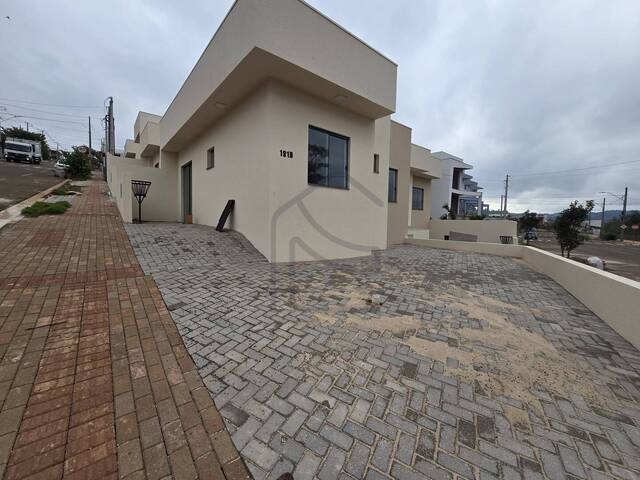 #2207 - Casa geminada para Venda em Chapecó - SC