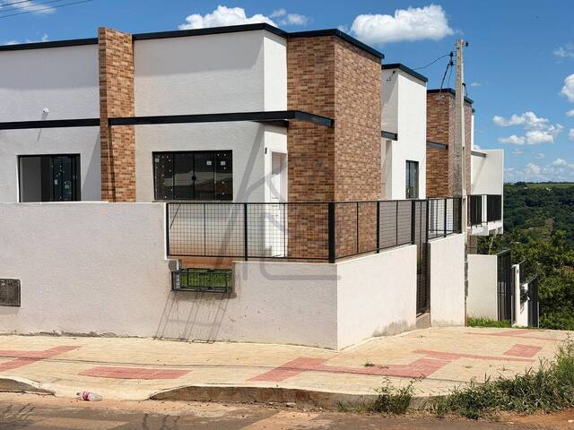 Casa geminada para Venda em Chapecó - 2