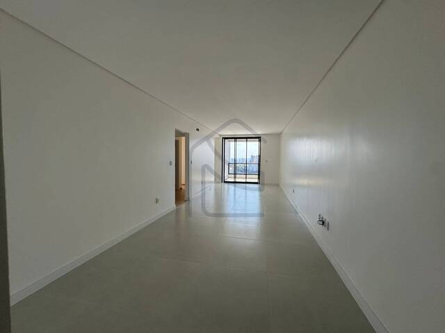 #2349 - Apartamento para Venda em Chapecó - SC